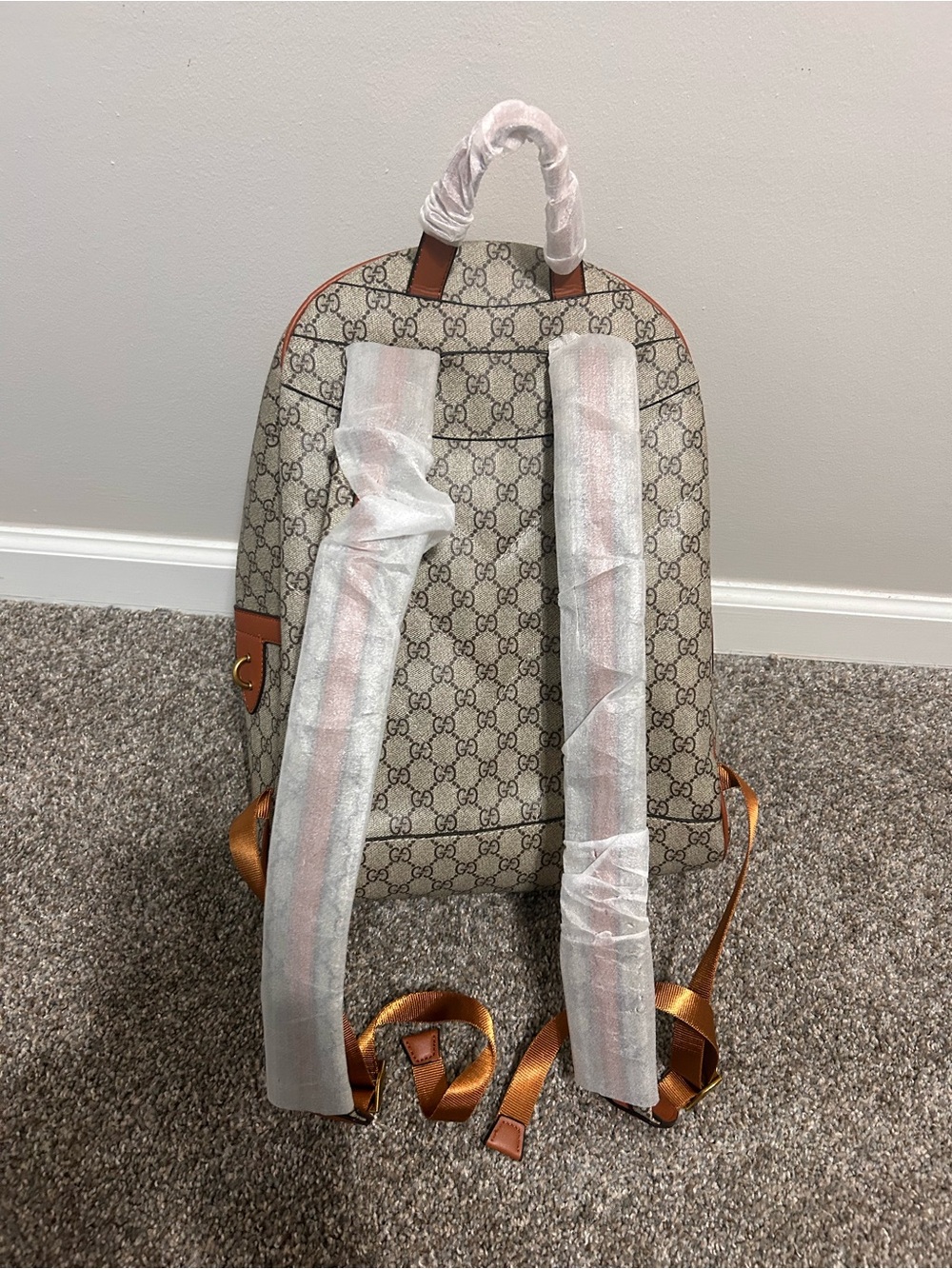 GG back pack - Picture 2 of 2